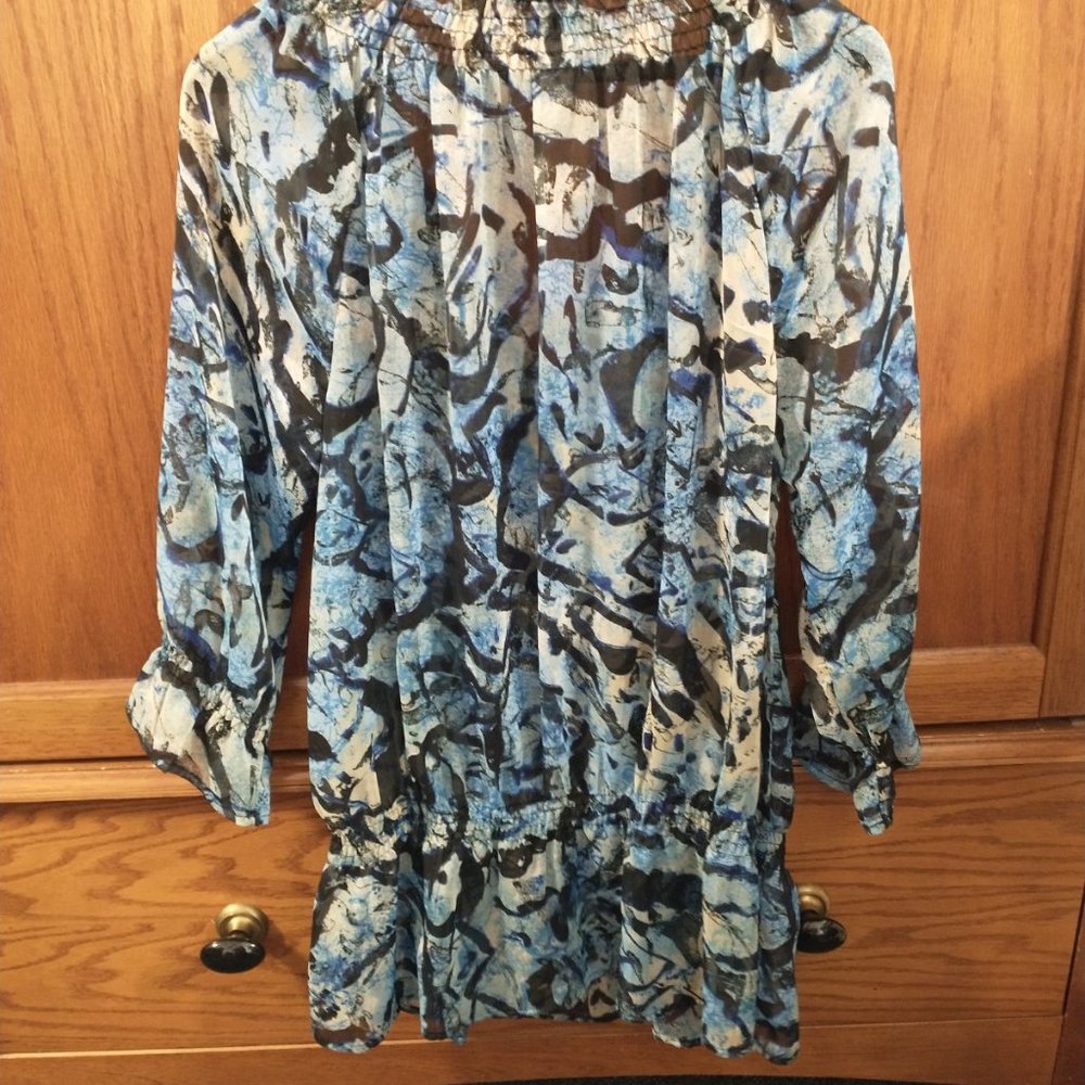 Chicos 1 Boho Semi Sheer Beaded Top Blue Silver Elastic Waist Size 2 (Large 12) - Picture 2 of 3